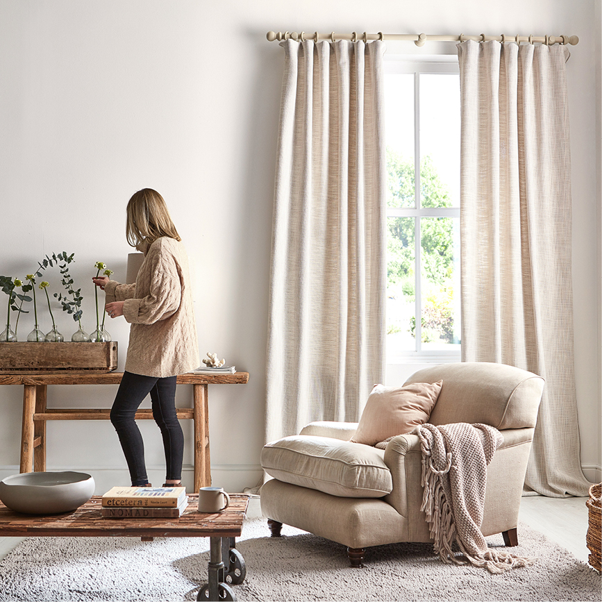 Boka möte med vår gardinexpert